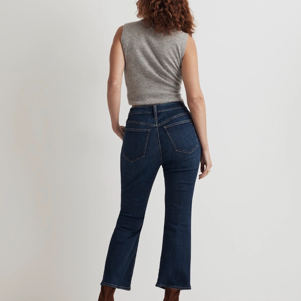 Madewell Curvy Kick Out Crop Jean Size 26